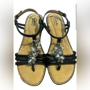 Clarks Bendables beaded sandals size 9